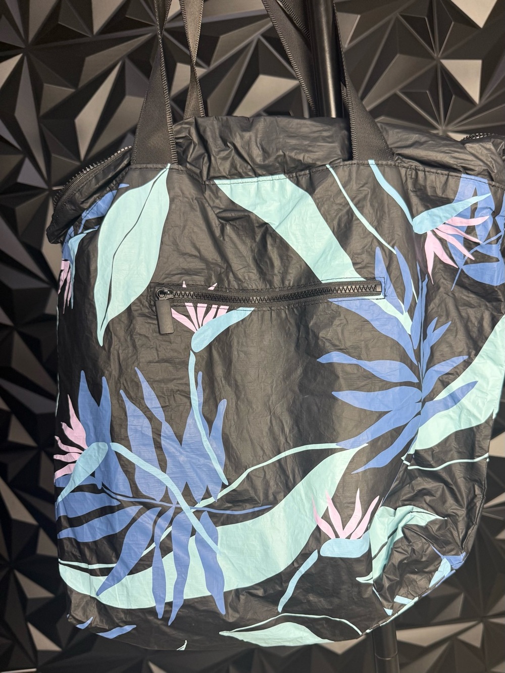 Aloha Collection Tote Bag - Picture 7 of 11